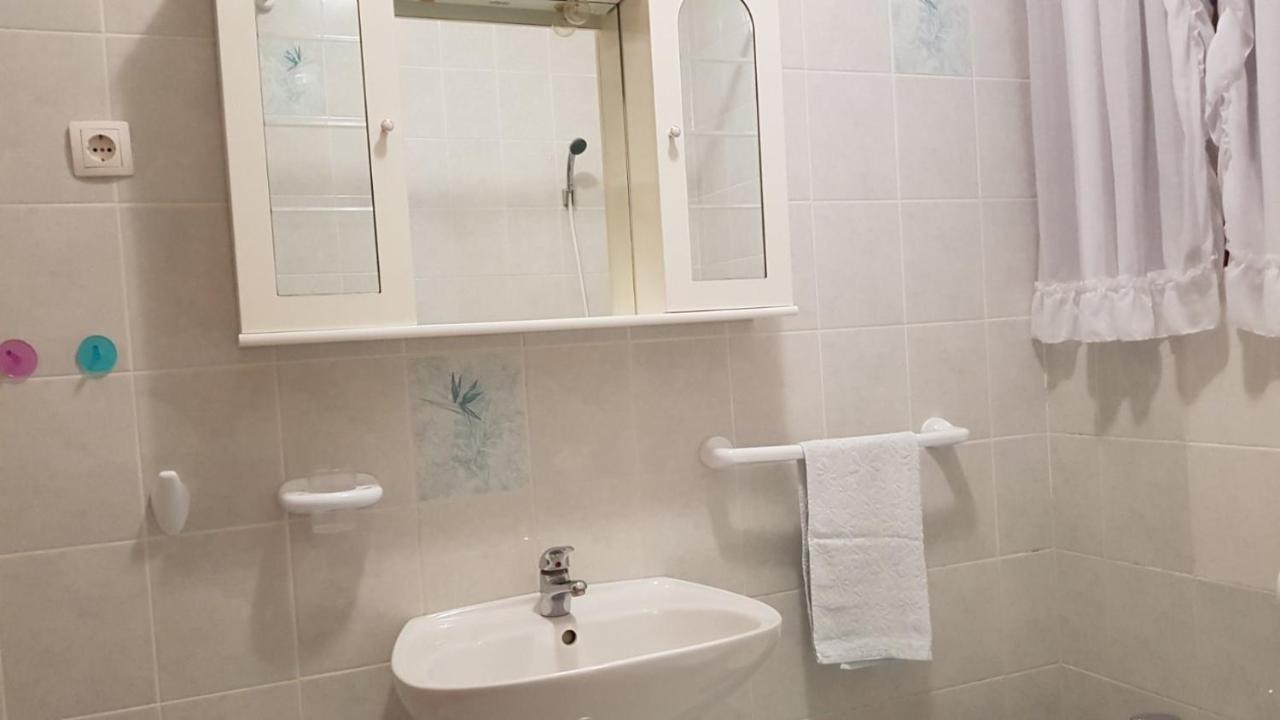 קאלי Comfort Apartment On The Beach מראה חיצוני תמונה