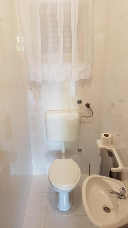 קאלי Comfort Apartment On The Beach מראה חיצוני תמונה