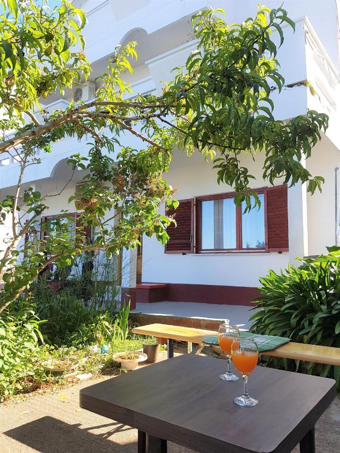 קאלי Comfort Apartment On The Beach מראה חיצוני תמונה